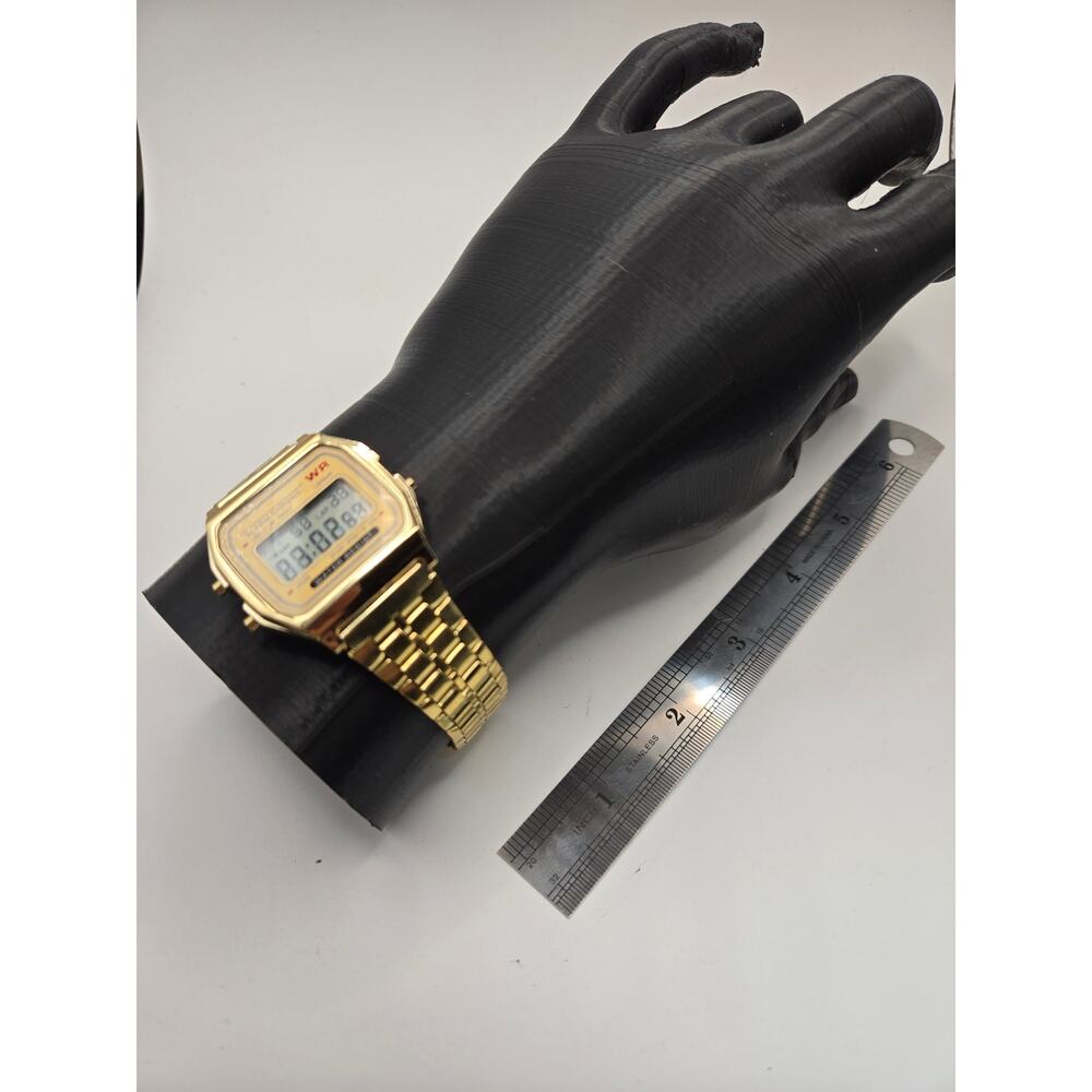 Gold tone digital watch - Picture 5 of 5